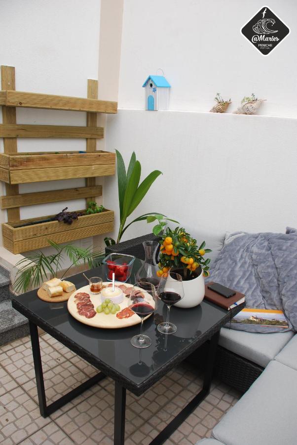 At Maries Beach House Peniche 1 Bagian luar foto